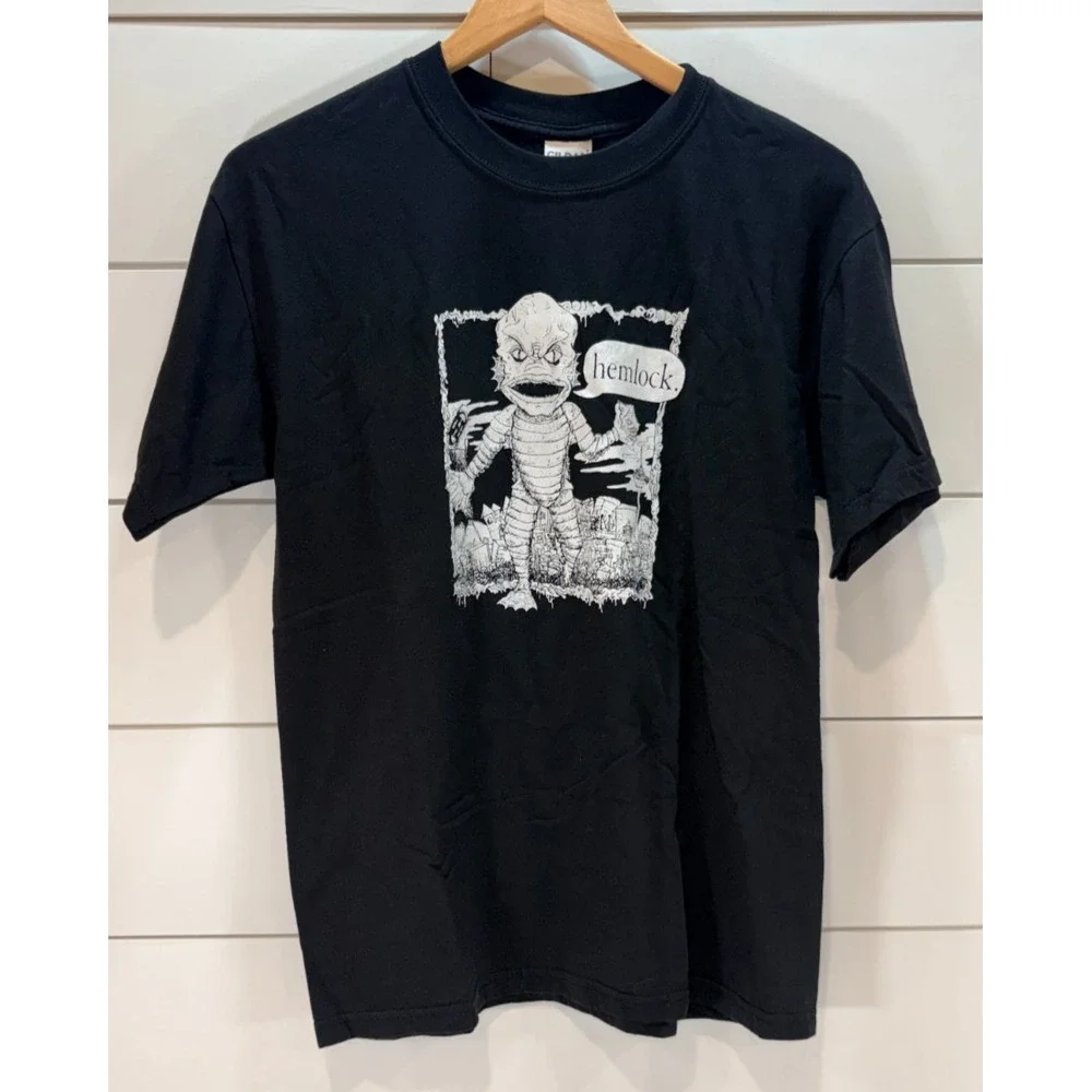 Vintage hemlock. Black T-Shirt Graphic Supernatural Goth Creature Size Medium M